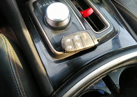 2016 Chrysler 300 300S Alloy Edition z USA, uszkodzony, nr VIN 2C3CCAGG5GH282904